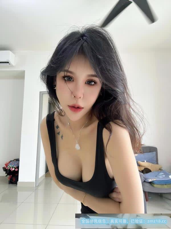 风骚大奶网红脸