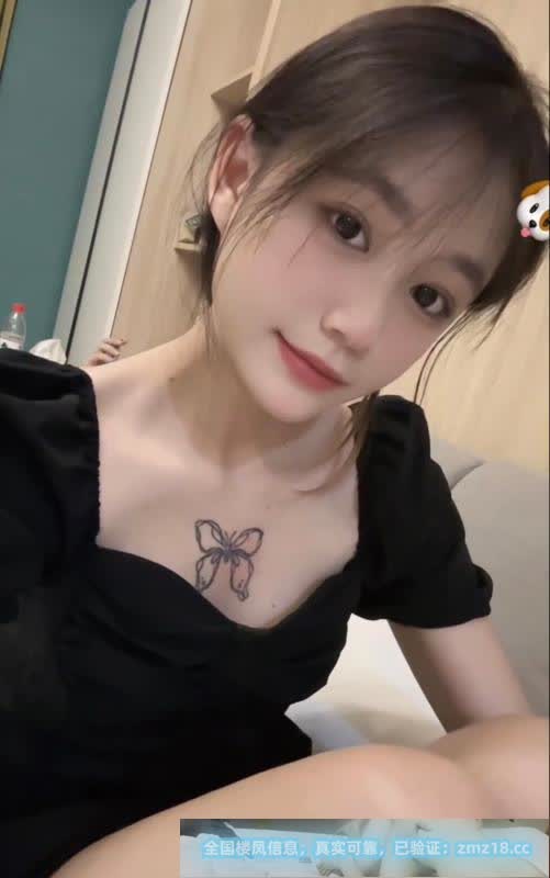 天河乖巧小妹妃妃