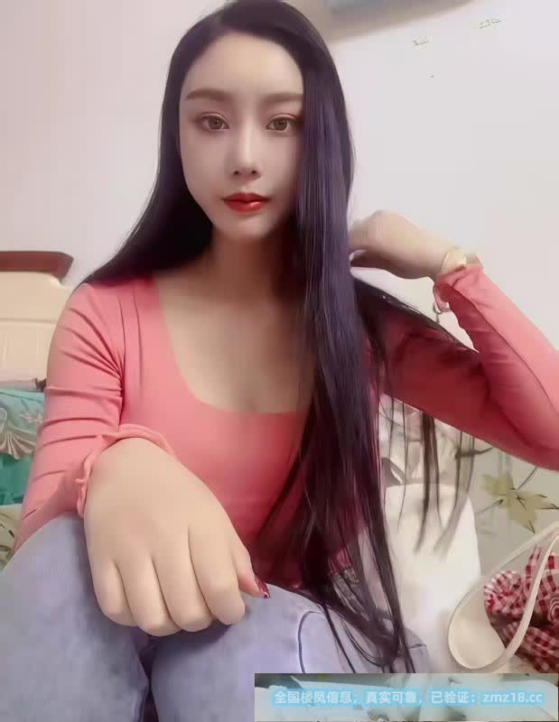 南开奥城个人大胸妹