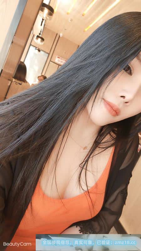 龙华小妮