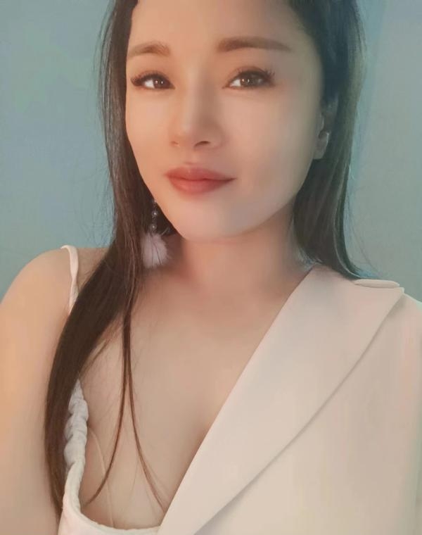 罗湖冰雪儿