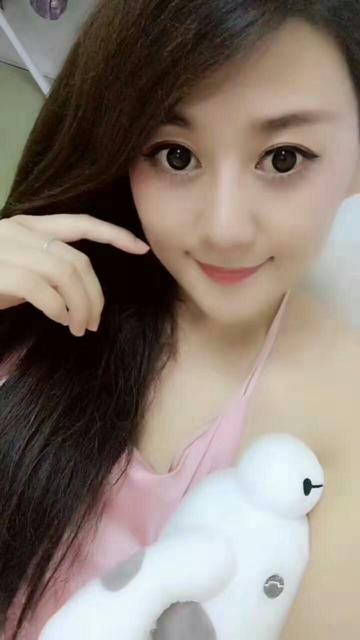 妩媚姑娘 36D 身材好 皮肤滑 服务一流 不机车！