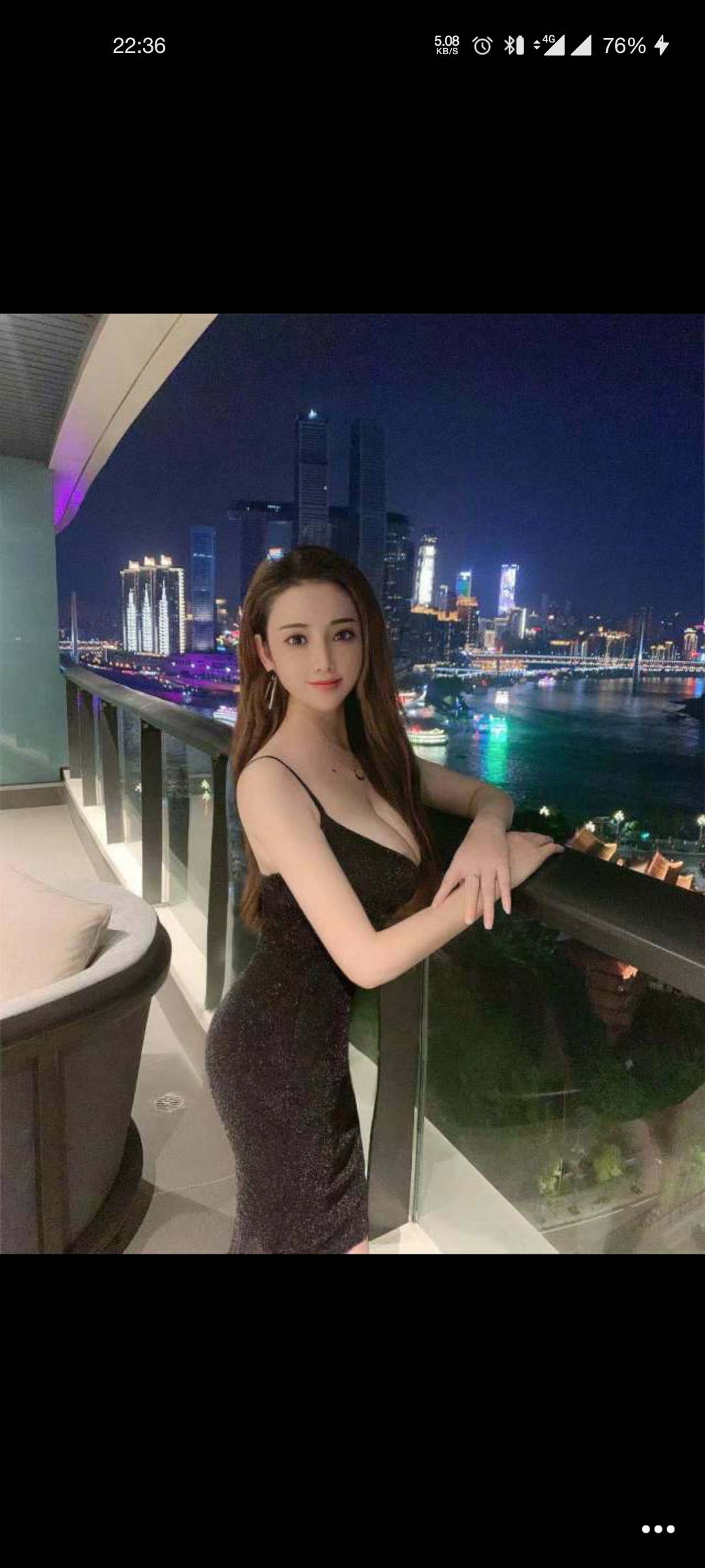 约操公司前台白领