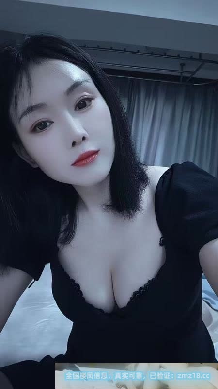 白嫩美乳嫩姝